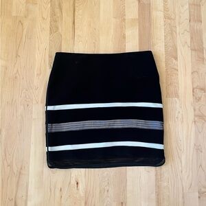 White House Black Market Black and White Skirt
